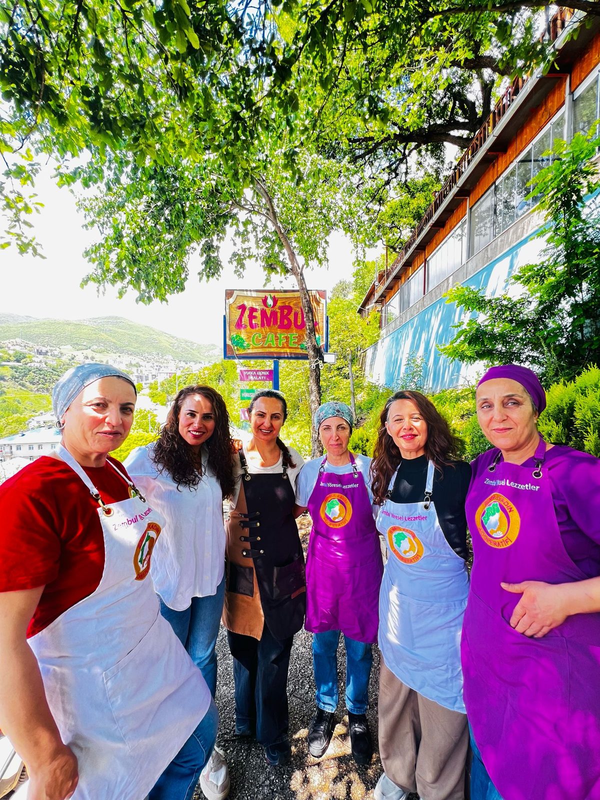 Voces de Zembul — cortometraje documental sobre la Cooperativa de Mujeres Zembul en Inglés/Turco (Tunceli / Dersim) – ABARKA ONGD